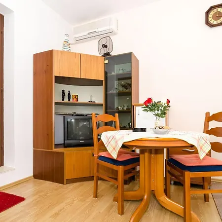 Berk - One-bedroom With Terrace Ragusa