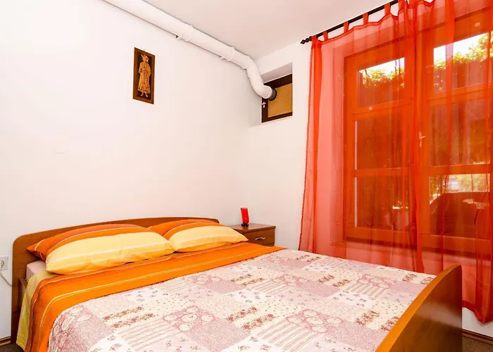 Apartment Berk - One-bedroom With Terrace